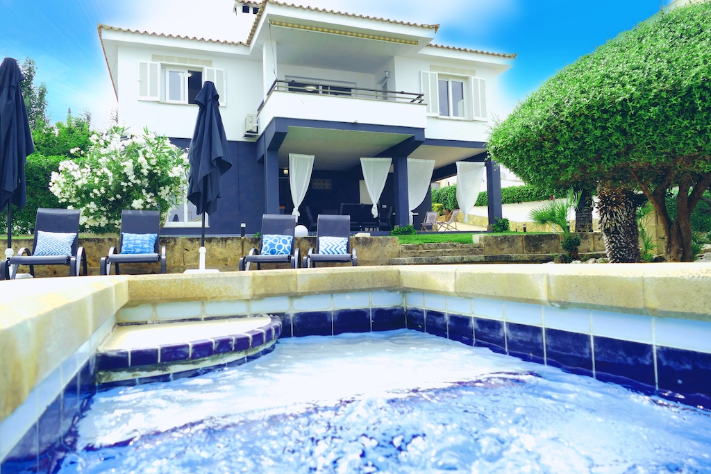 Sun Club Home Mallorca – Die Meerblick-Villa für perfekte Ferien